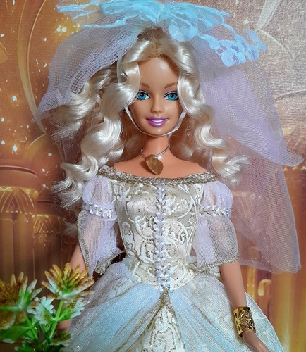 Barbie 2004 cinderella - barbie,