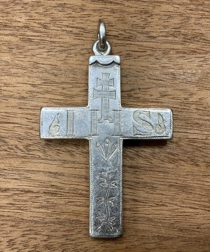 Très jolie croix reliquaire - très,