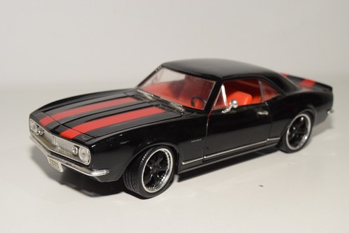 B13 road signature - 1:18,