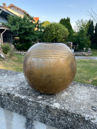 Vase boule dinanderie - boule, en