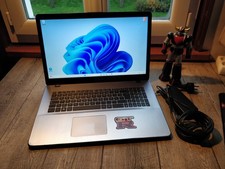 PC GAMER ASUS ViVoBook X705UBP / WIND 11 / 8GO de Ram / SSD M.2 + HDD / 17,3pcs