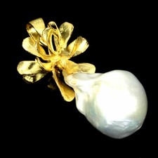 Beau Original Pendentif en plaqué or, argent massif 925 et  vrai Perle Blanc 