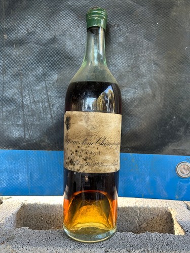 Belle bouteille cognac - bouteille,