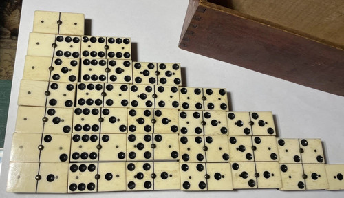 Jeu ancien très belle boite - -,