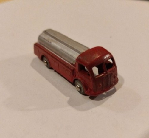 Camion citerne panhard - camion,