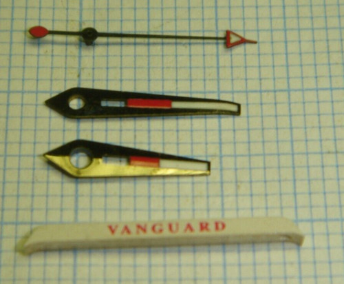 Set trois aiguilles neuves - trois,