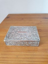 magnifique boite à cigarettes