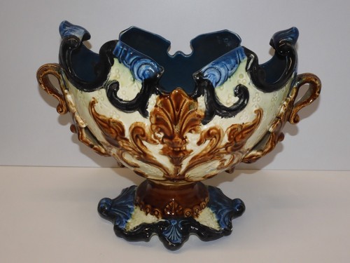Belle ancienne jardiniere - *belle,