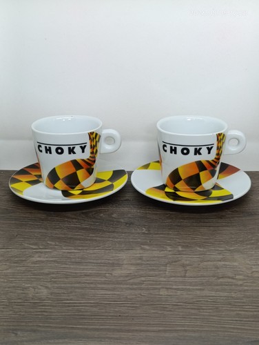 Lot tasses sous - de, +