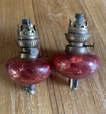 Paire de lampes a petrole de piano toupies