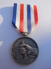 MEDAILLE SNCF 1947 en l'état
