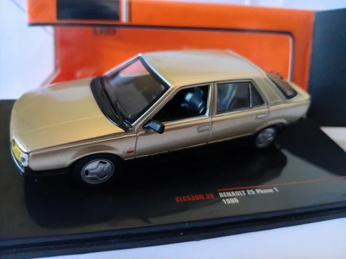 Voiture miniature renault - , 25