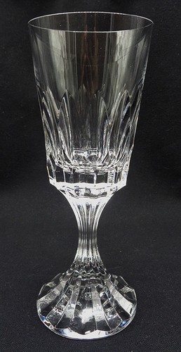 Baccarat modèle assas verre - modèle,