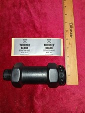 Lot of 12 - Thunder B CO2