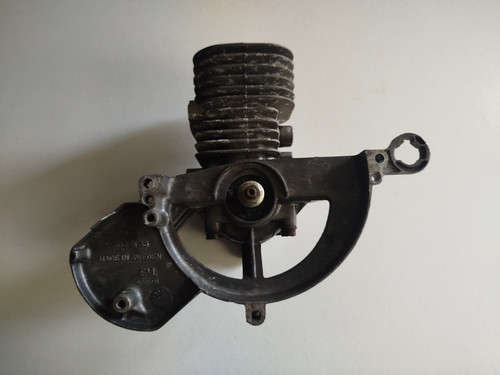 Moteur pour - ,