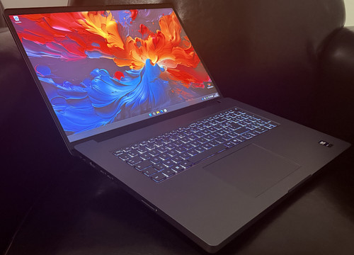 Dell pro max plus - pro, qhd