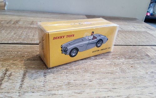 Austin healey 100 dinky toys