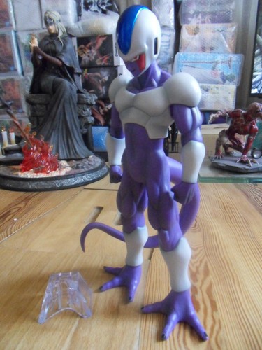 Figurine dragon ball cooler - dragon, z