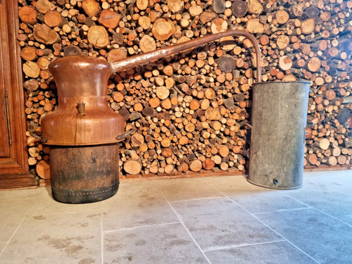 Ancien alambic cuivre - en,