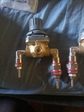 Camozzi M008-R01-F Micro-Régulateur de Pression Pneumatique – Industriel