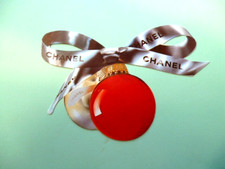 cartes parfumées, Chanel boules de noel Petit  Modele
