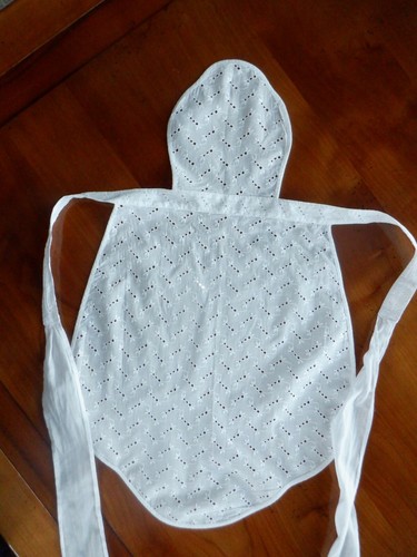 Tablier ancien broderie - tablier,