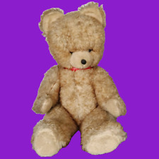 ours peluche qui émet son