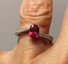 Bague en Argent Massif 925 Rubis de Synthèse et Zircons T.54 NEUF (Y)