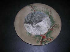 assiette en biscuit peinte a la main paysage de neige 1889 signé muller ? 22Cm