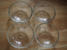 4 Coupelles Bobèches verre ancien ciselé pour lustre.Diam col 1,5 cm.Diam 8,5 cm