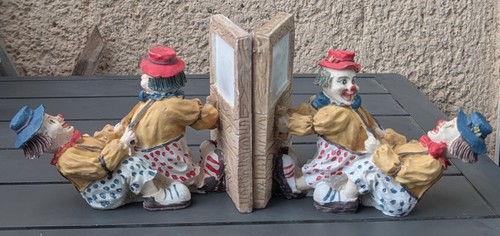Serre livre clown résine - livre,