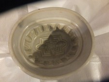 VINTAGE  POT  JELLY  MOULD
