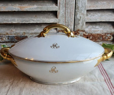 ANCIENNE SOUPIERE PORCELAINE