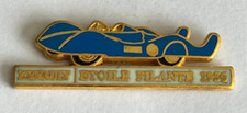 107 - Pin's AUTOMOBILE RENAULT ETOILE FILANTE 1956 - signé cef PARIS