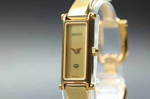 Presque comme neuve montre - [presque,