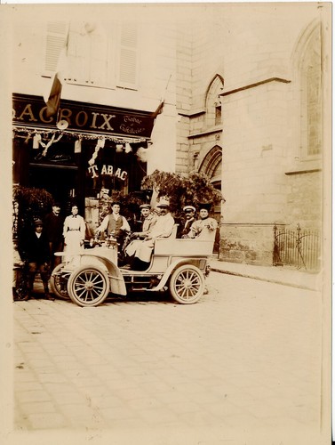 Melun 1900 automobile - melun,