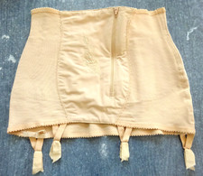 Gaine vintage portes