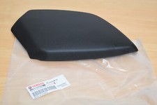 Couvercle boite a gants neuf