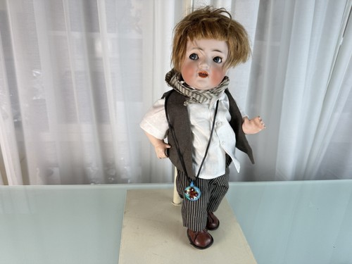 Poupée artiste de - poupée,