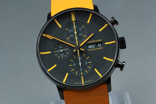 Avec boite montre junghans - boite],