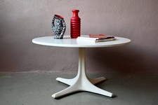 Table basse ronde monte et baisse blanche style vintage Space Age scandinave sig