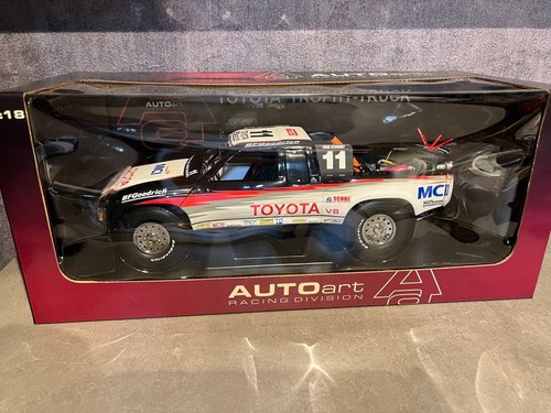 Autoart toyota trophy truck - toyota, trophy-truck