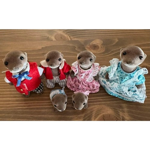 Sylvanian families otter - sylvanian,