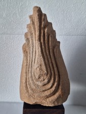 Unisha. Flamme, symbole de