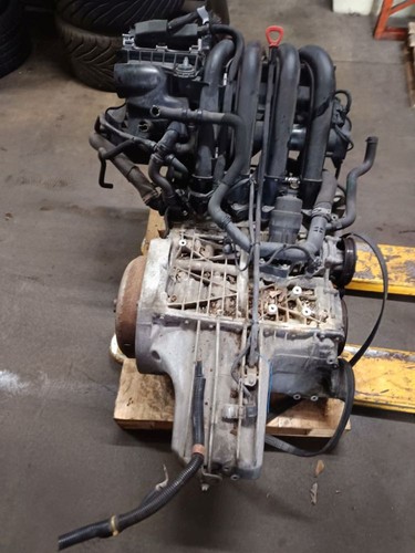 Moteur sans pièces - , (essence)