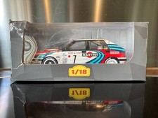 LANCIA DELTA INTEGRALE 16V MARTINI 1990 AURIOL 1/18 ALTAYA