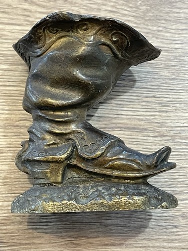 Ancien bronze porte allumettes