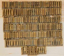 Police de Caractères à dorer fer reliure dorure bronze laiton Art Deco rare .