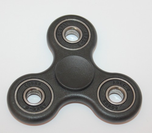 Hand spinner noir jouet - spinner, toupie