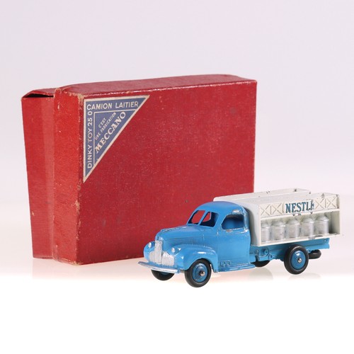 Dinky toys 25o studebaker - toys,